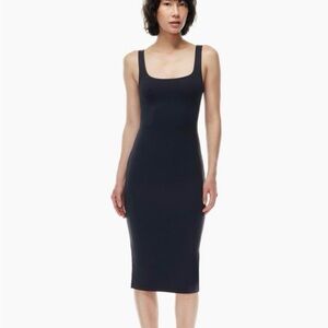 Aritzia Babaton Contour Black Square Neck Midi Dress size Small